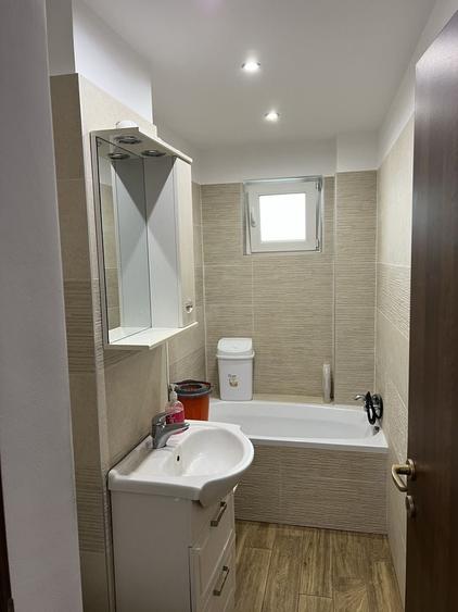 Inchiriez Apartament cu 2 Camere - Calea Sagului - 11