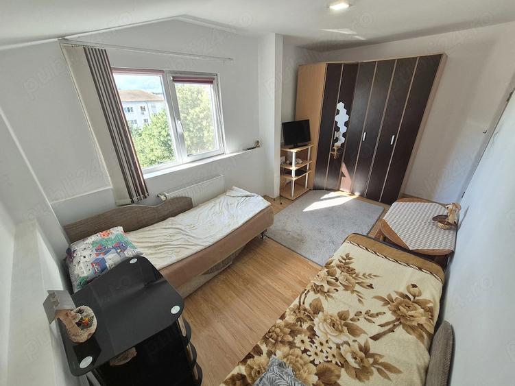Apartament cu 2 camere decomandat în Spitalul Județean