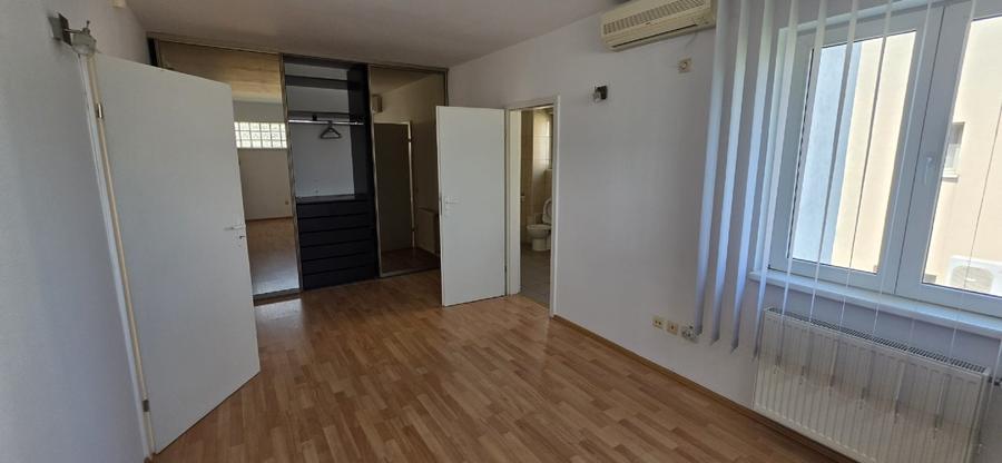 Vilă Premium cu 6 Dormitoare de Vânzare în Floreasca-Stradă Privată & Grădină - 14