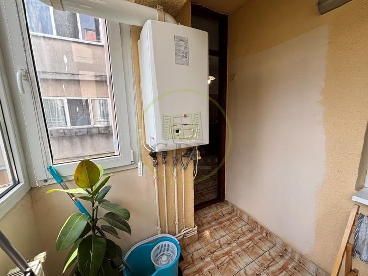 Apartament cu 3 camere decomandat, mobilat în George Enescu