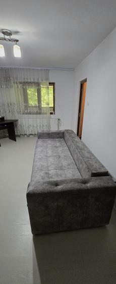 Garsonieră decomandată în Tătăranu
