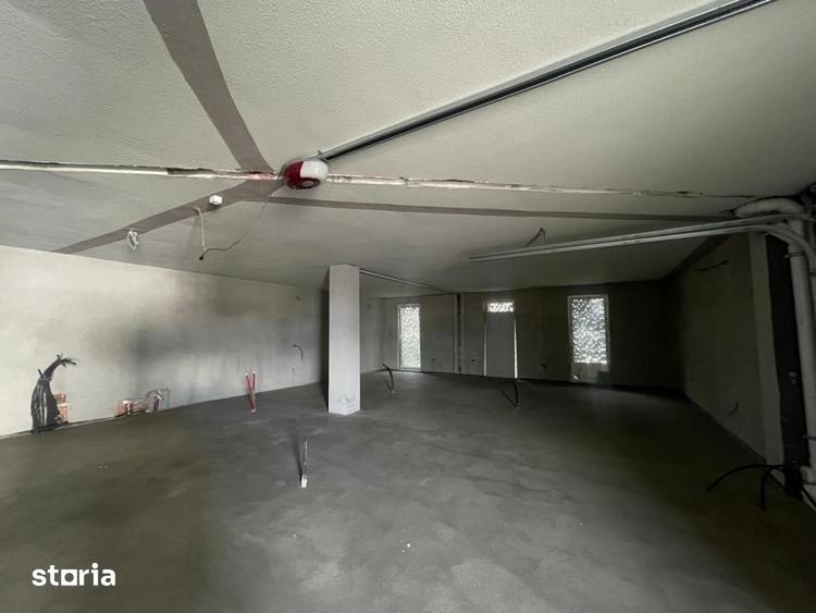 Spațiu comercial, de 120 mp, în Apahida