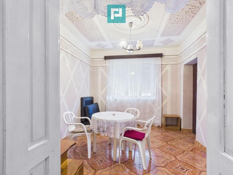 Casă individuală cu 4 camere cu Canalizare în Central