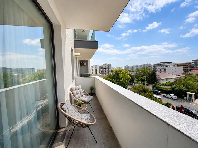 Apartament cu 2 camere decomandat, mobilat în Mamaia-Sat