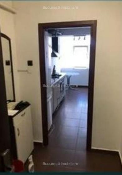 Apartament cu 2 camere semidecomandat în Iancului