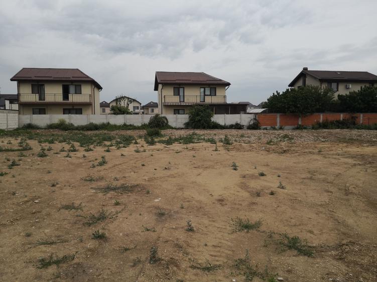 Teren Construcții intravilan de 444 mp, în Exterior Nord