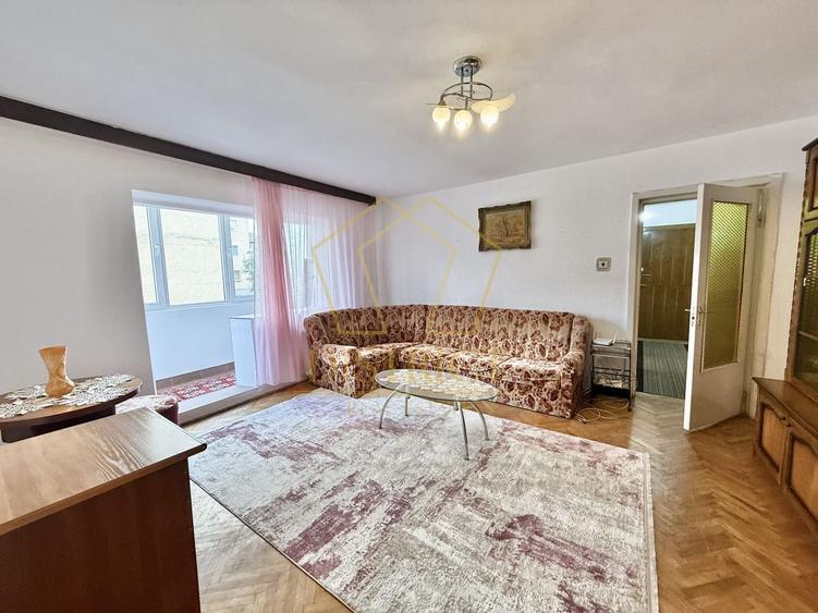 Apartament cu 2 camere decomandat, mobilat în Girocului