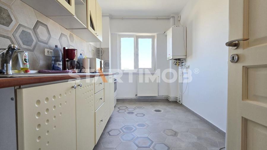 Apartament cu 2 camere decomandat în Județean