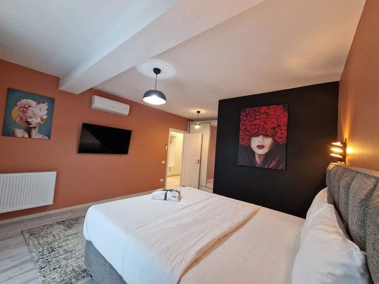 Apartament cu 2 camere decomandat în Roșu