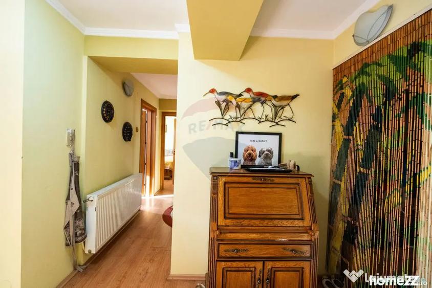 Apartament cu 3 camere decomandat în Ultracentral