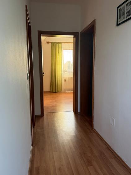 Casă individuală cu 3 camere cu Teren 279 Mp în Giarmata