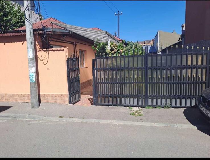 Casă cu 4 camere în Alexandriei