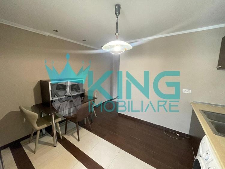 Apartament cu 3 camere decomandat, mobilat în Decebal