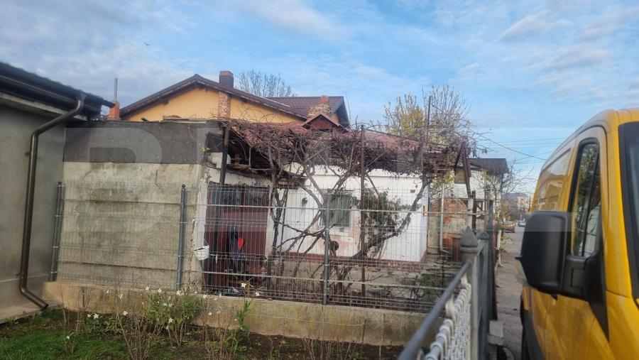 Casă individuală cu 2 camere cu Canalizare în Câmpina