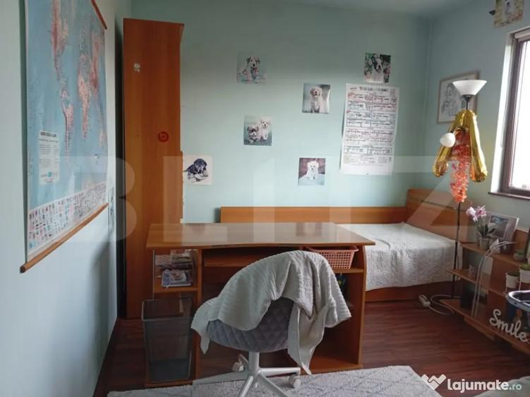 Casă cu 7 camere cu Teren 200 Mp în Tălmăcel