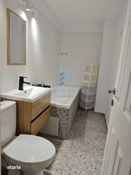 Apartament cu 3 camere în Berceni