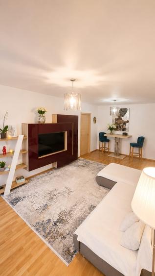 Apartament cu 2 camere decomandat, mobilat în P-ta Presei Libere