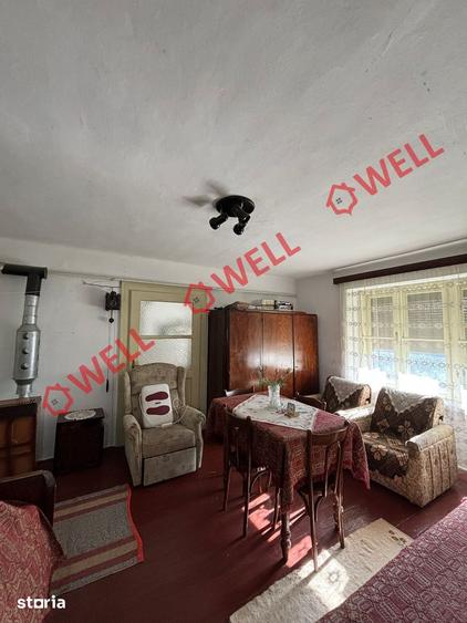 Casă cu 2 camere cu Teren 867 Mp în Hoghiz