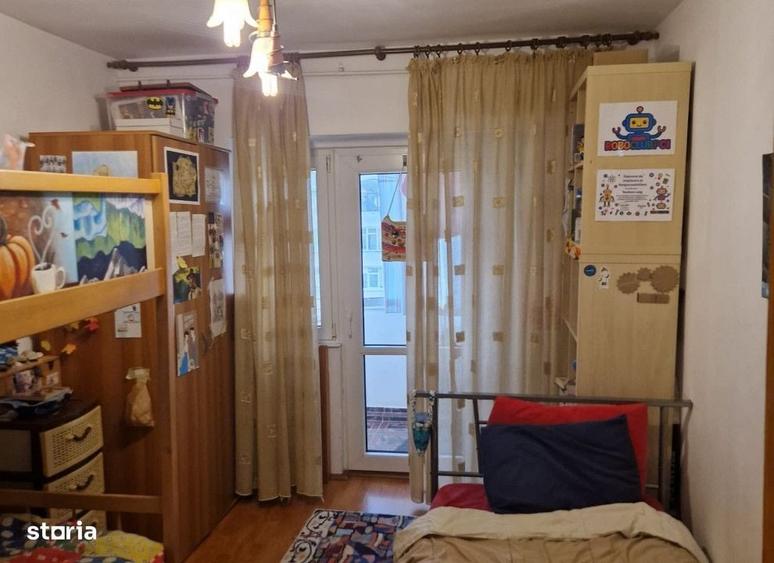 Apartament cu 4 camere în Gară