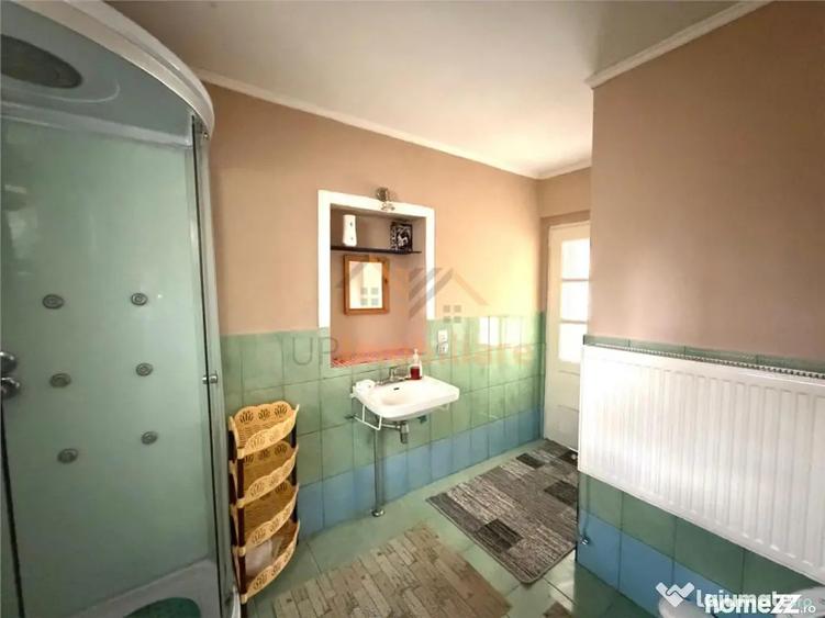 Casă cu 3 camere cu Teren 1081 Mp în Cadea