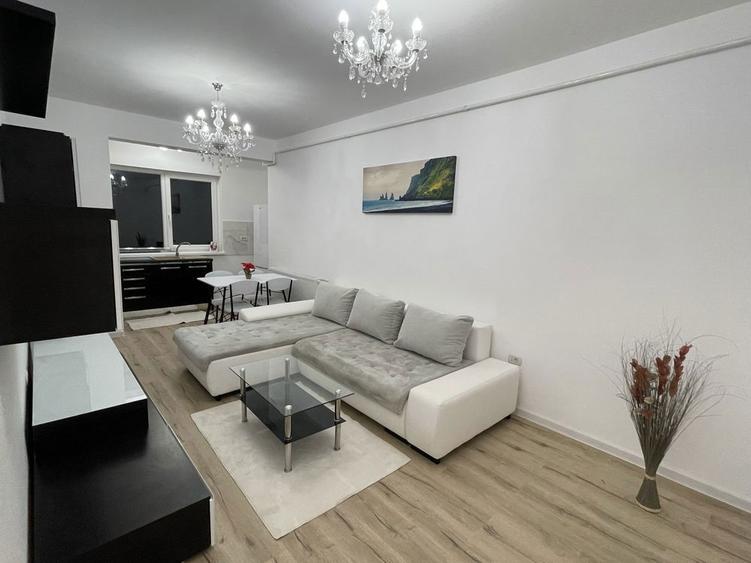 Apartament cu 2 camere decomandat în Sfântu Ilie