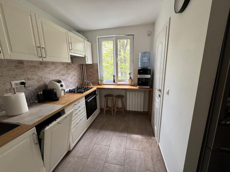 Apartament cu 2 camere în 1 Decembrie 1918