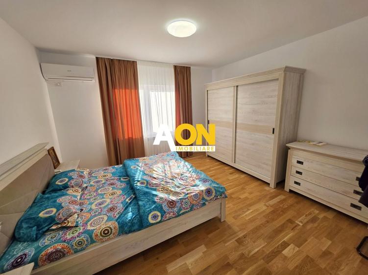 Casă individuală cu 4 camere cu Canalizare în Cetate