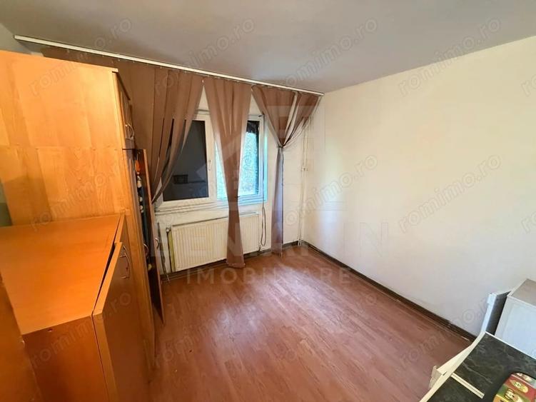 3 camere - parter - 55mp - centrala proprie - Craiovita - Materna - 8