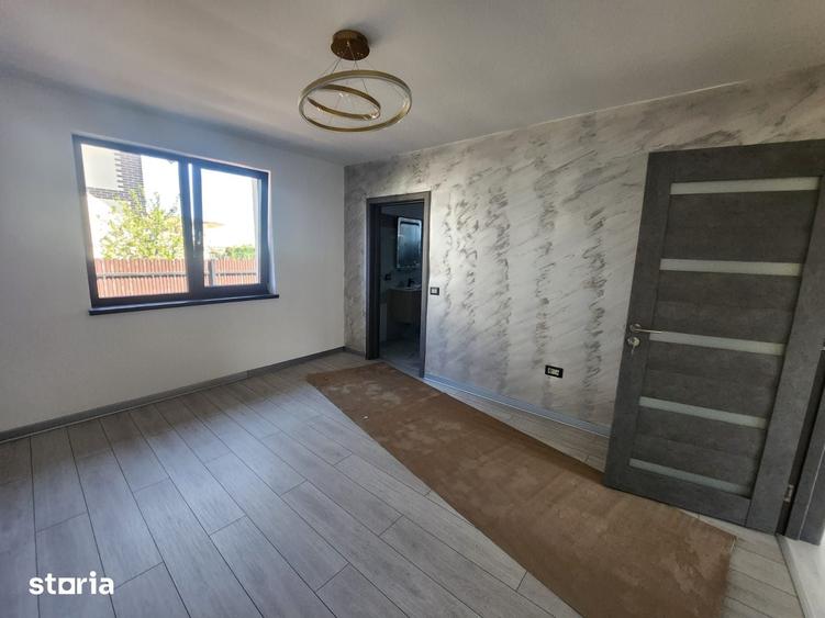 Casă cu 4 camere cu Teren 575 Mp în Hemeiuș
