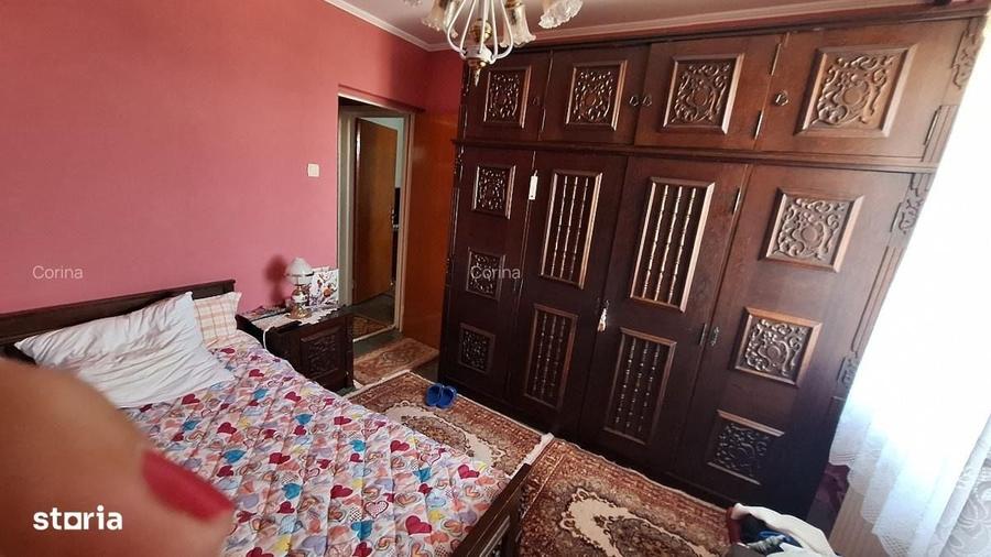 Apartament 3 Camere | Titan | Balcon | Semidecomandat | Necesita Renov - 3