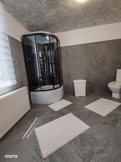 Casă cu 4 camere cu Teren 300 Mp în Craiovei