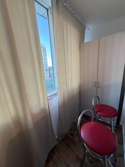 Inchiriez Garsoniera renovata premium, bloc cu centrala proprie - 4
