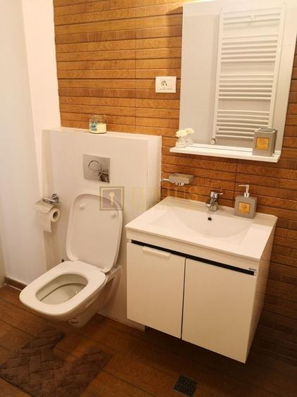 Apartament cu 2 camere decomandat, mobilat în Medicină