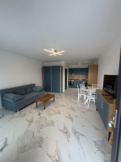 Apartament decomandat în Mărăcineni