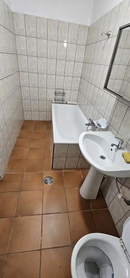 Garsonieră decomandată în Rahova