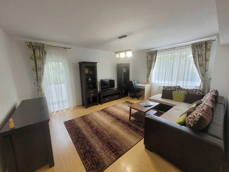 Apartament cu 2 camere decomandat în Zorilor