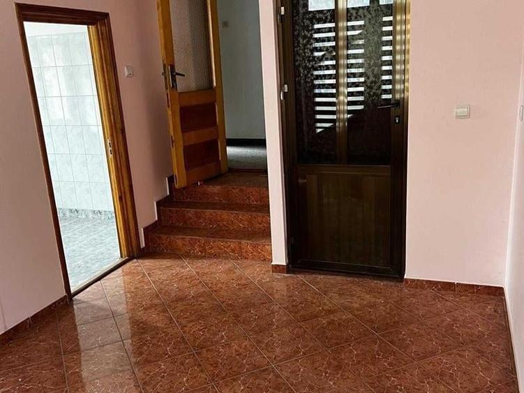 Casă individuală cu 4 camere cu Teren 300 Mp în Burdujeni