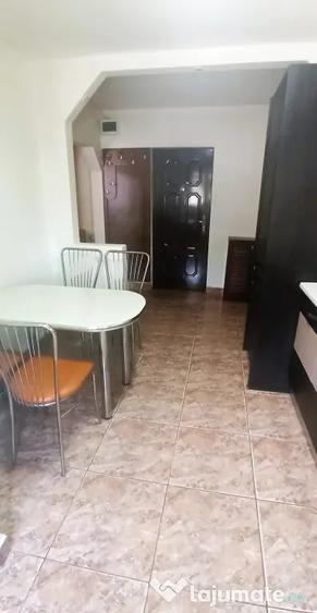 APARTAMENT 2CAMERE DECOMANDAT - 4