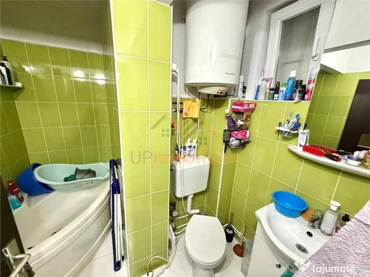Apartament cu 2 camere nedecomandat în Centru Civic