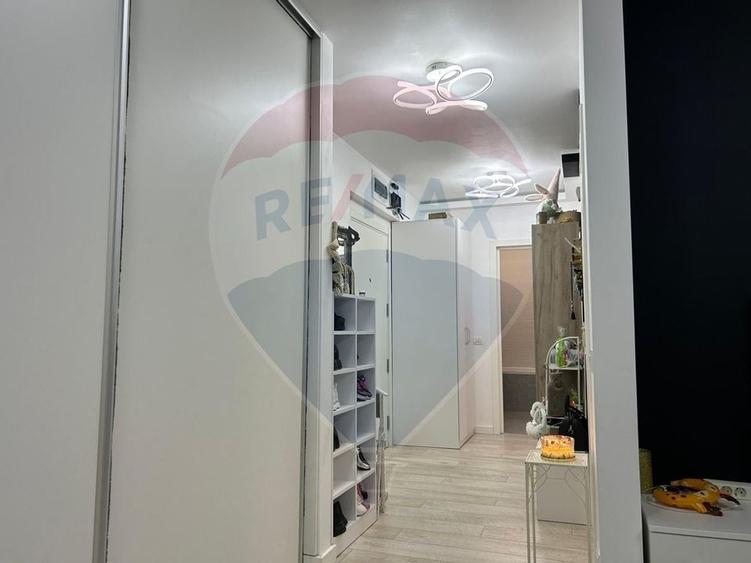 Apartament cu 2 camere decomandat, mobilat în Mogoșoaia