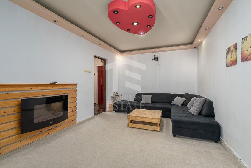 Apartament cu 3 camere decomandat, mobilat în Alexandru Obregia