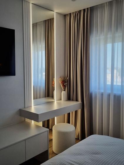 Apartament cu 2 camere decomandat în Botizului