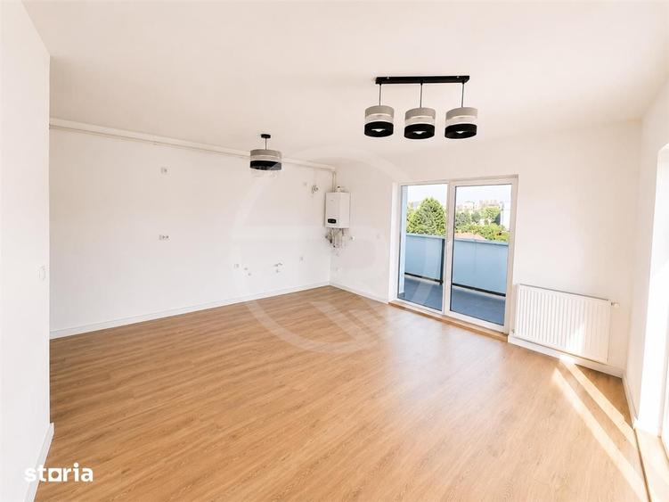 Apartament cu 4 camere în Dâmbul Rotund