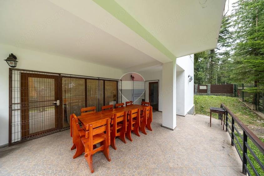 Casă cu 5 camere cu Teren 745 Mp în Cioplea