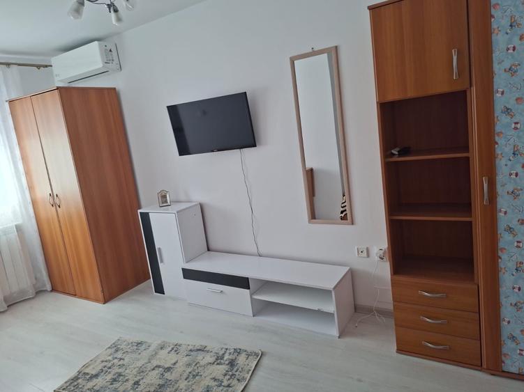 Garsonieră semidecomandată în Central