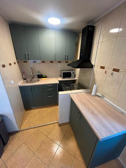 Apartament cu 2 camere semidecomandat în Vitan Mall