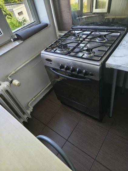Garsonieră decomandată în Berceni