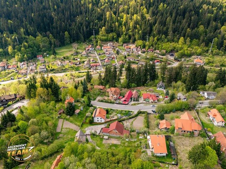 Teren Construcții intravilan de 3160 mp, în Tușnad