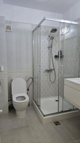 Apartament cu 2 camere decomandat, mobilat în Băneasa