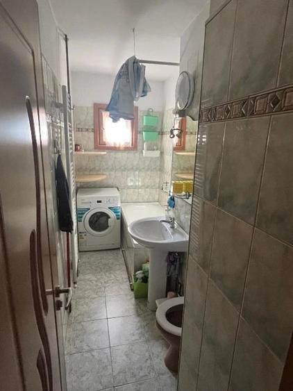 Garsonieră decomandată în Dâmbovița